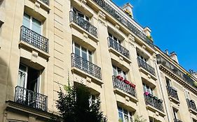 Paris Centre Dernier Etage Vue Ascenseur